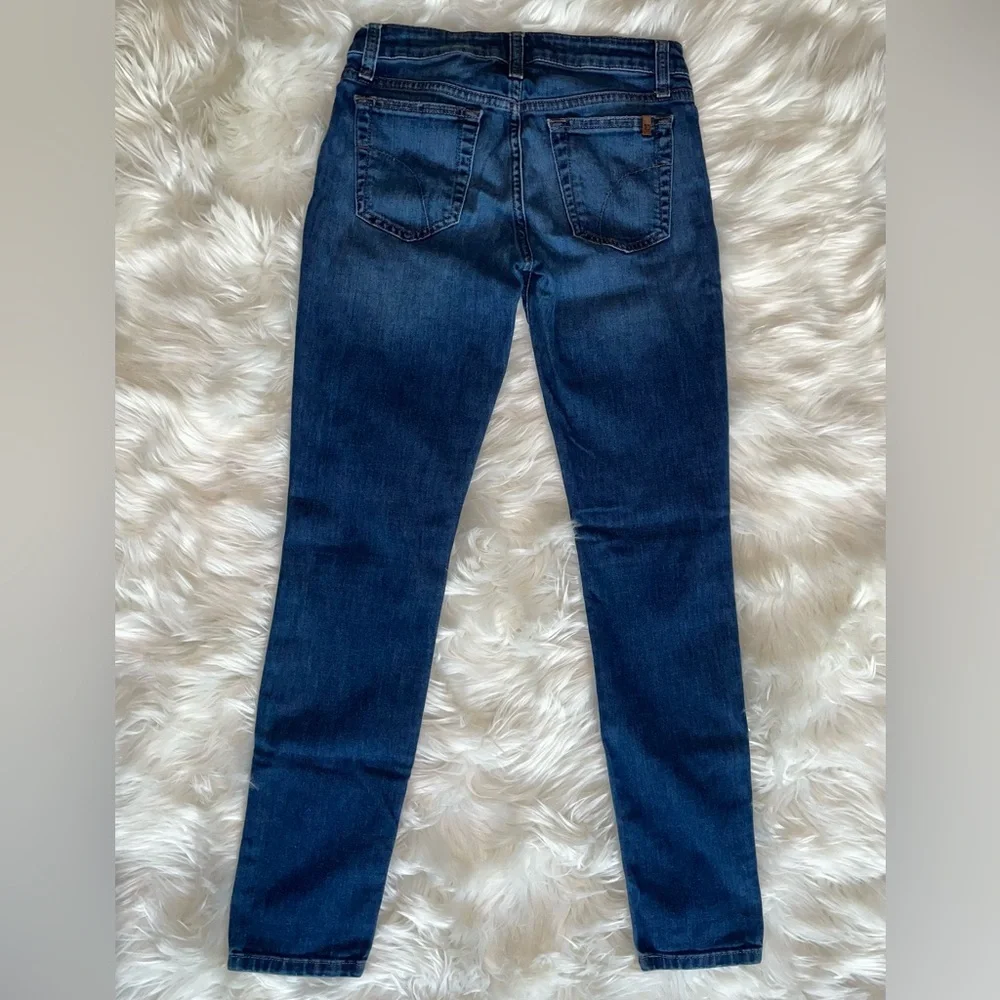 Joe’s Skinny Jeans in Dark Blue Denim - Picture 2 of 5